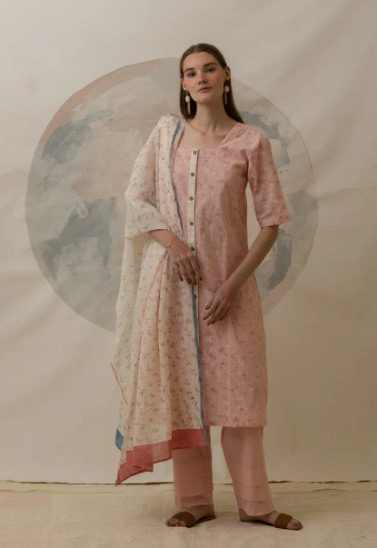 Clove Shireen Kurta