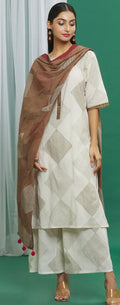 White Cotton Geometric Print Kurta Palazzo Set (Set of 3) - BANANA labs