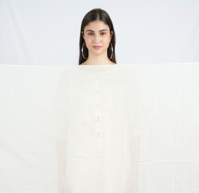 Silkwaves Mismatched ESSENTIALS Black and White Kurta Set