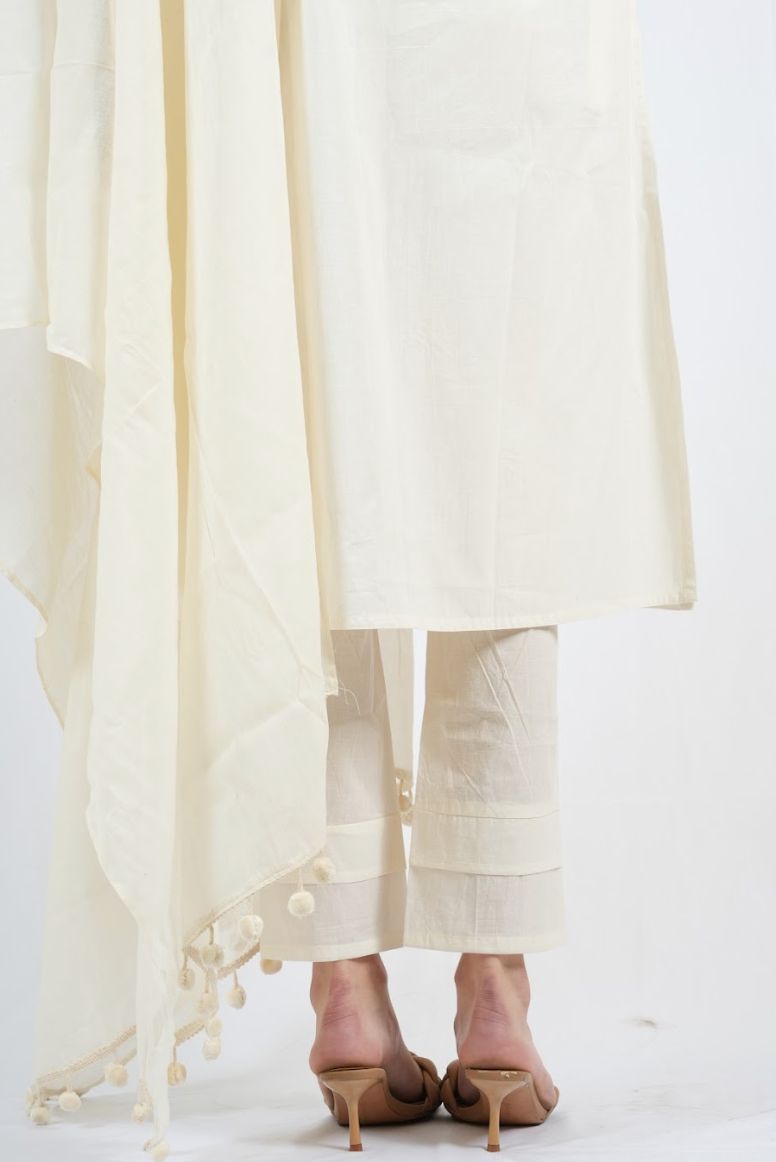 Silkwaves ESSENTIALS White Kurta Set