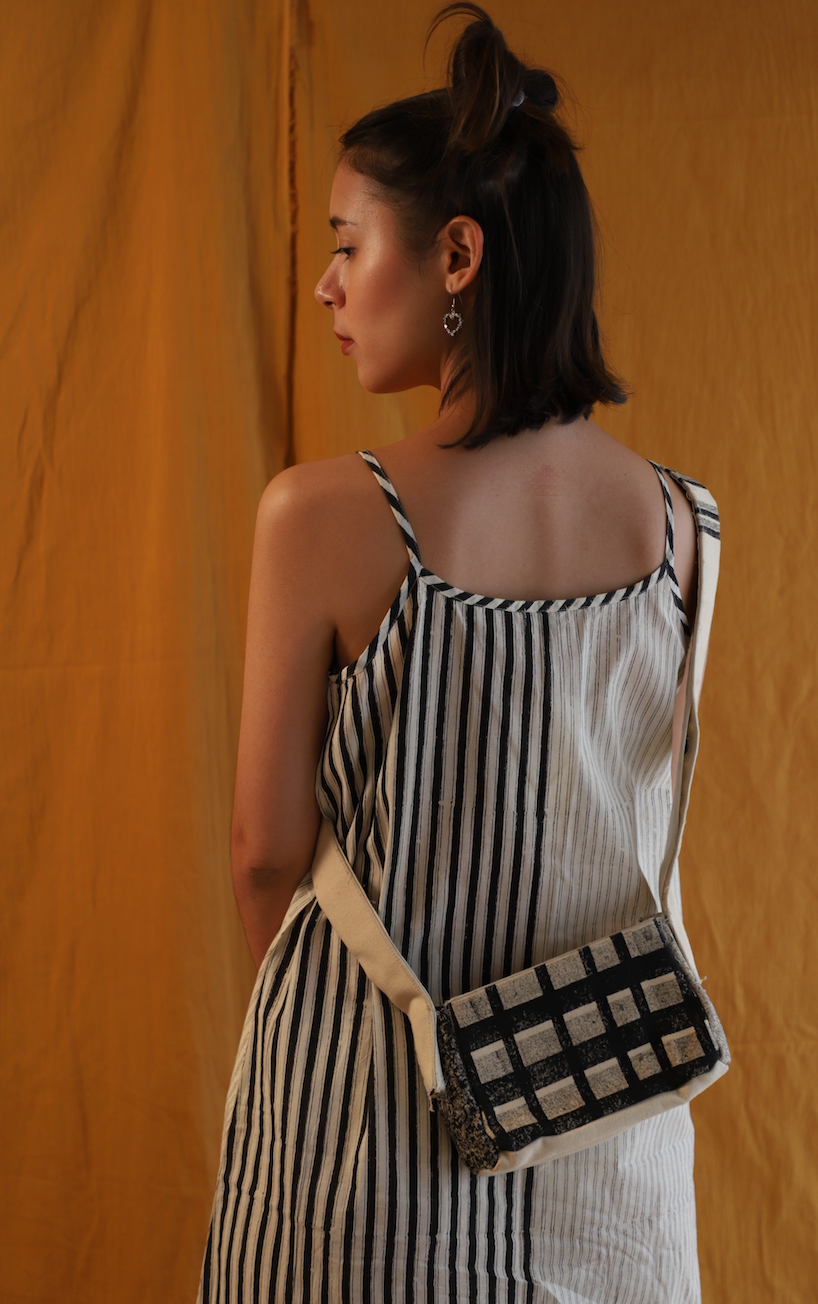 BANANA negative positive Dress