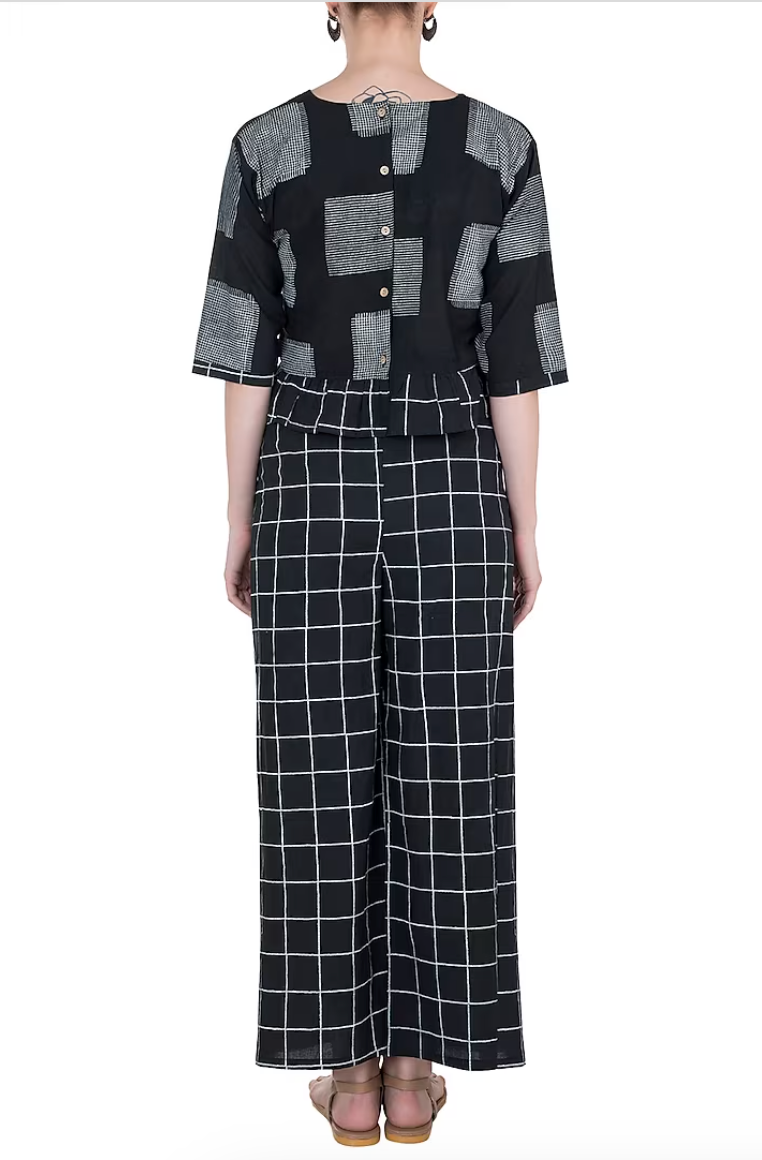 Criss Cross Black Coordinate
