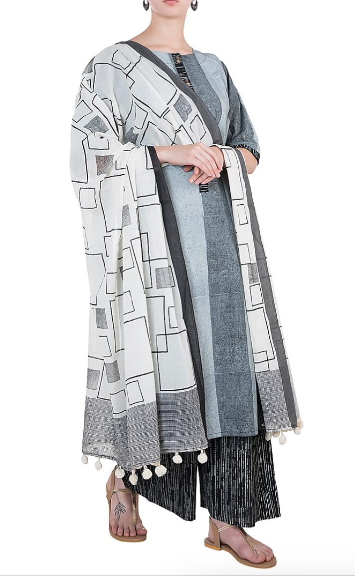 Squared White Dupatta