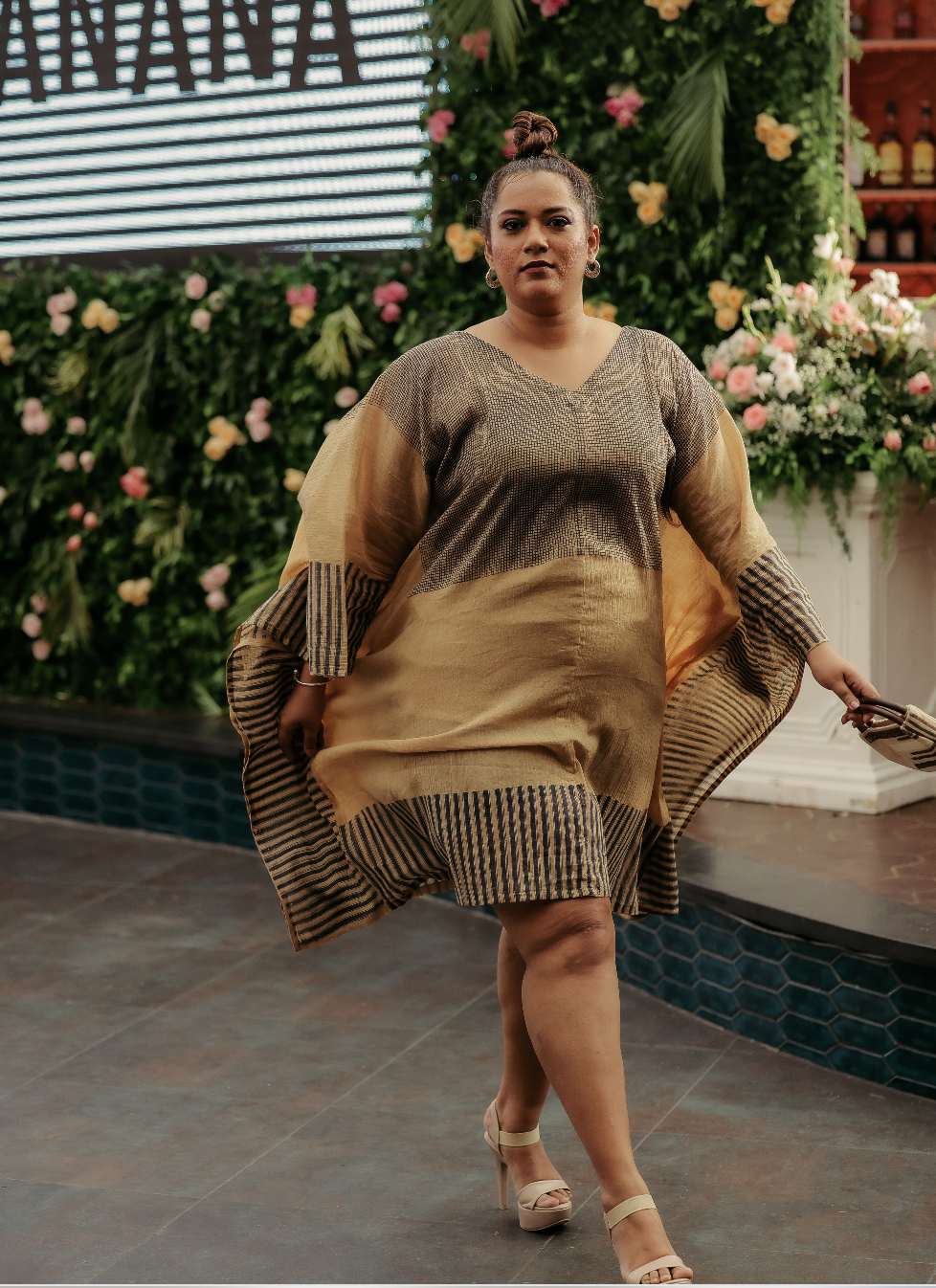 Beige Blue Piano Crossroads Kaftan