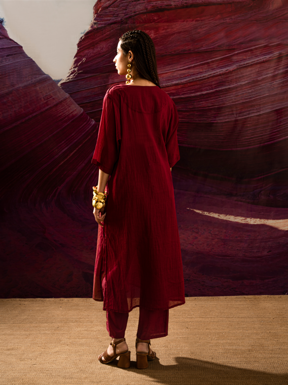 Aurum Chock Block Maroon Kurta set with Dupatta (Set of 3)