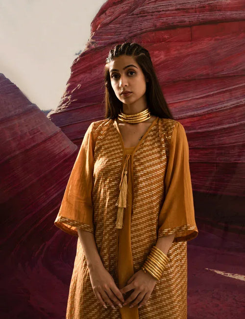 Aurum Shock Mustard Zari Kurta Set (Set of 3) - BANANA labs