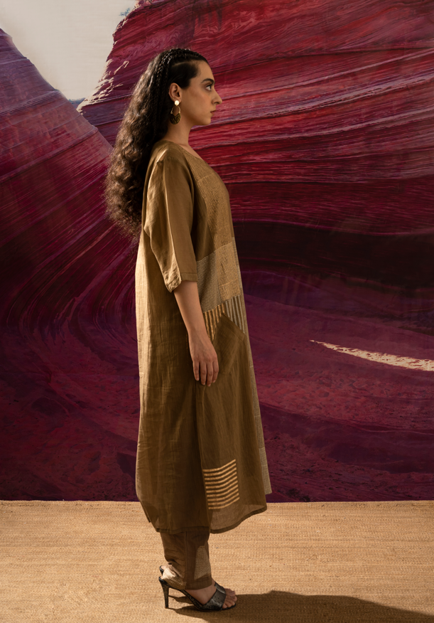 Aurum Chock Block Muddy Kurta