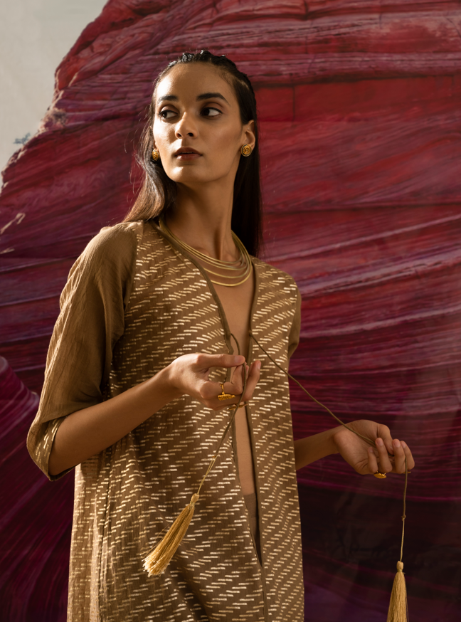 Aurum Gilded Muddy Zari Shrug