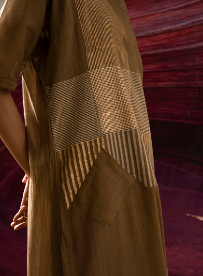 Aurum Chock Block Muddy Kurta with Pants (Set of 2)