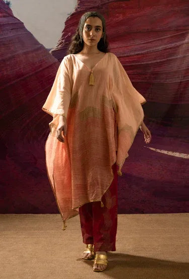 Aurum Way asymmetrical Peach Kaftan with Pants (Set of 2) - BANANA labs