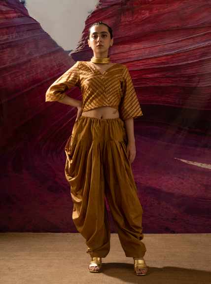 Aurum Auric line Dhoti Pants