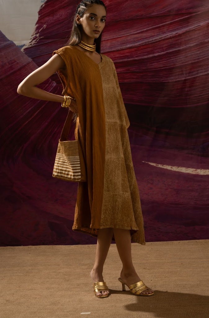 Aurumn Lola Gold Rhythm Mini Bag