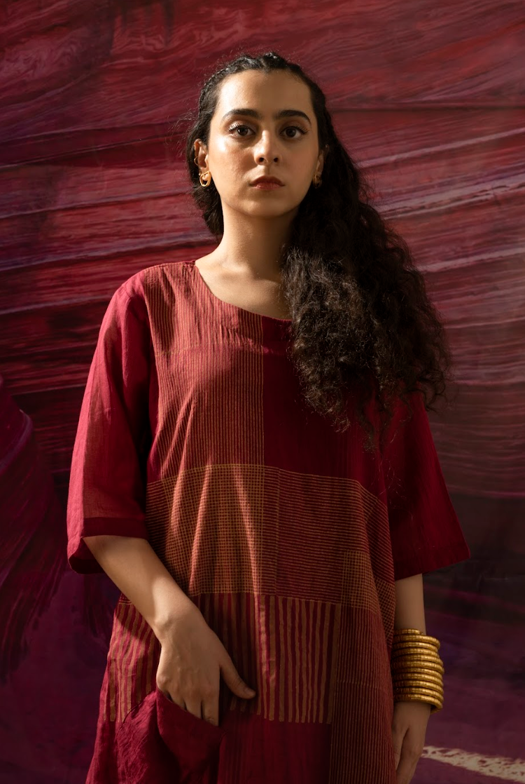 Aurum Wave Maroon Kurta with Pants and Dupatta (Set of 3)