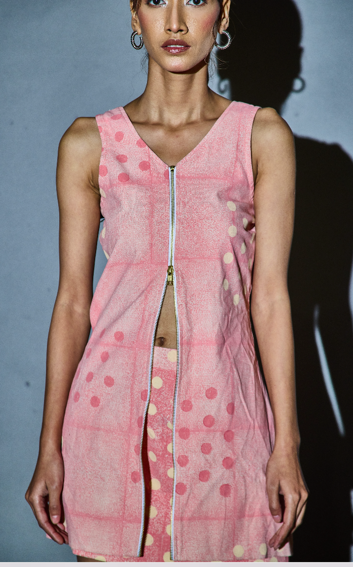 Loop Pivot Dress – Barbie Pink Reverse Zip Dress (Set of 2) | Pitch to get Rich Edit