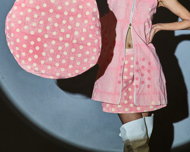 Loop Pivot  Large Barbie Pink Bag