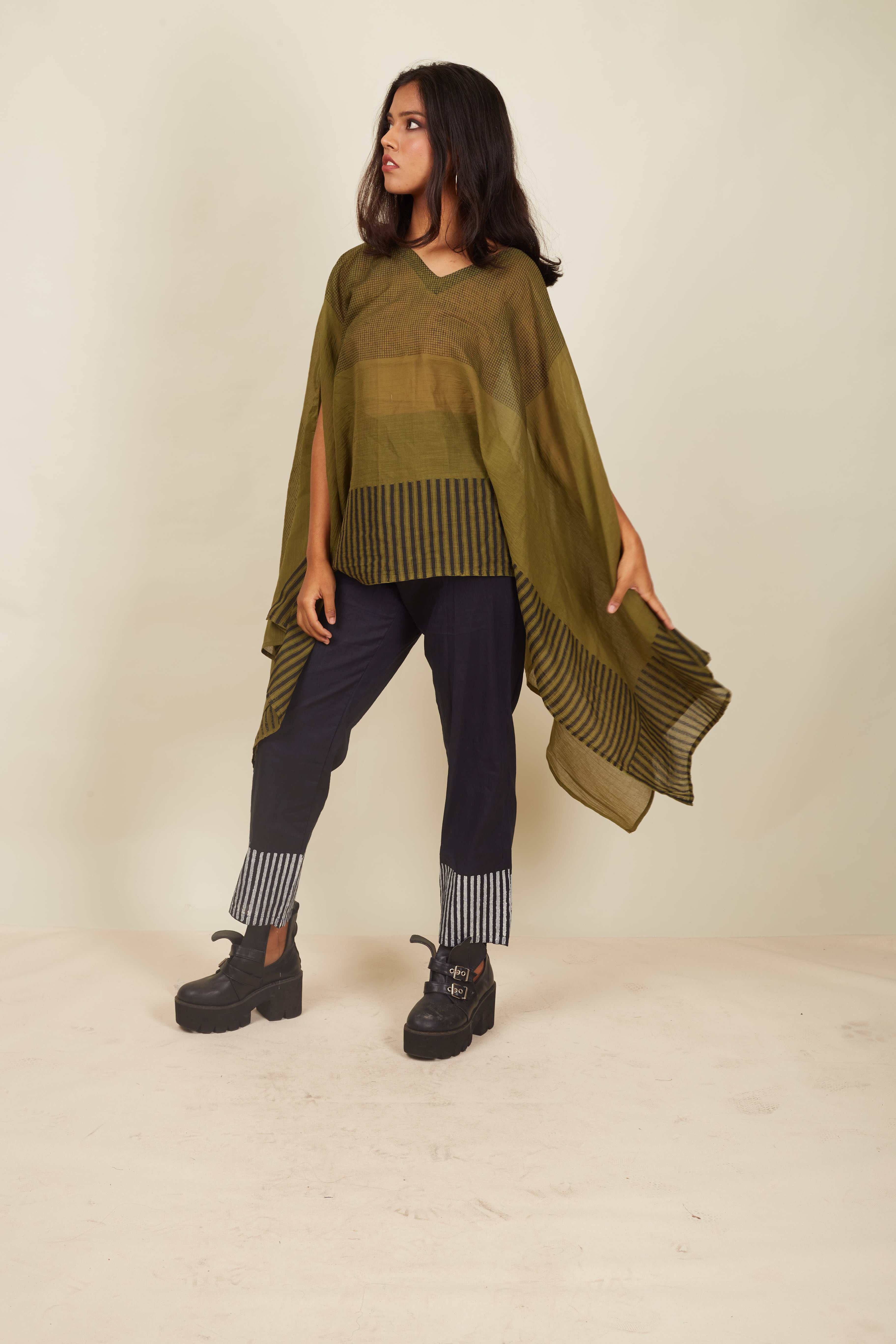 Crossroads Wind Olive Kaftan with Pants (Set of 2)