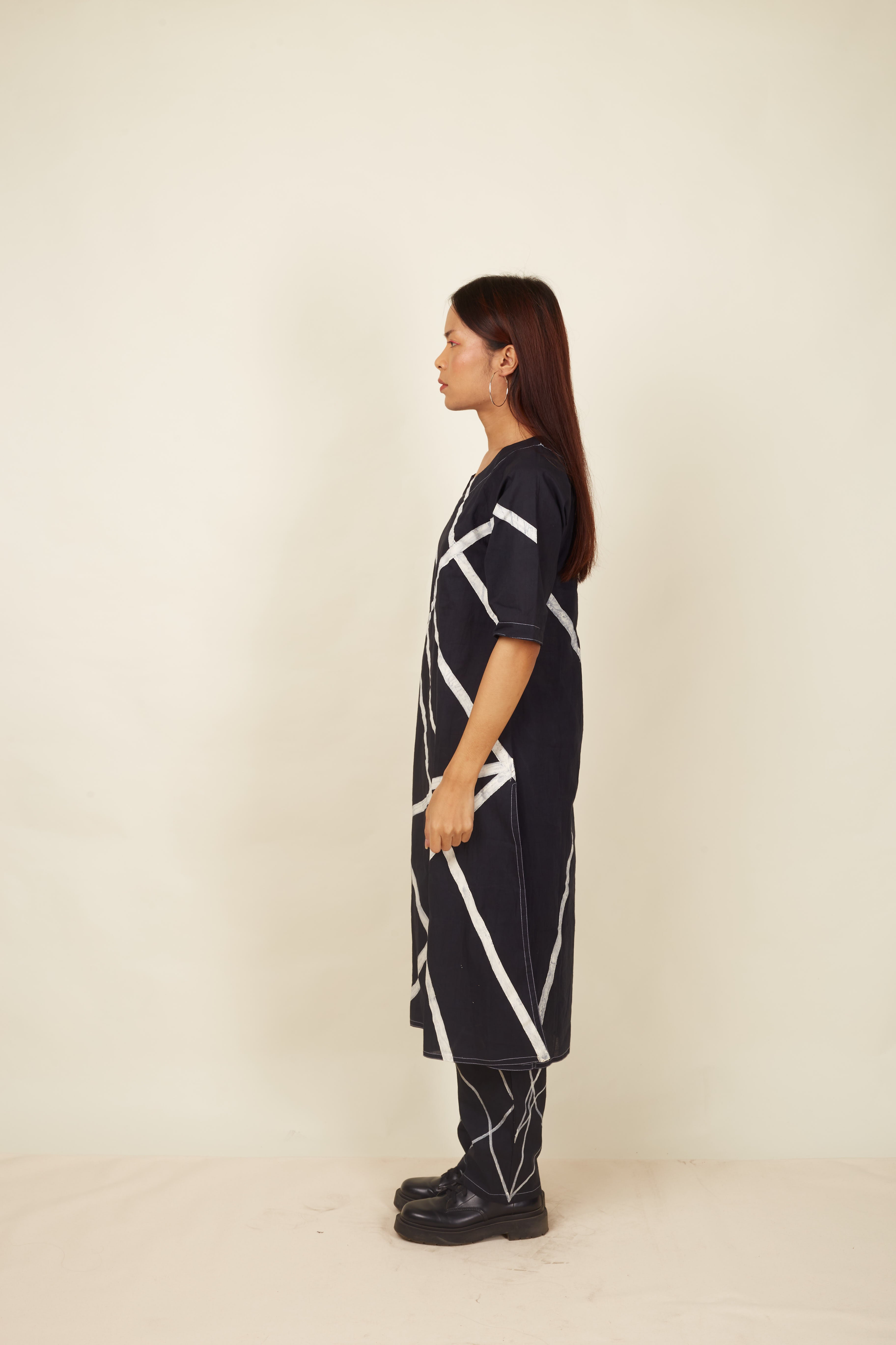 Crossroads Black Strike Cotton Kurta