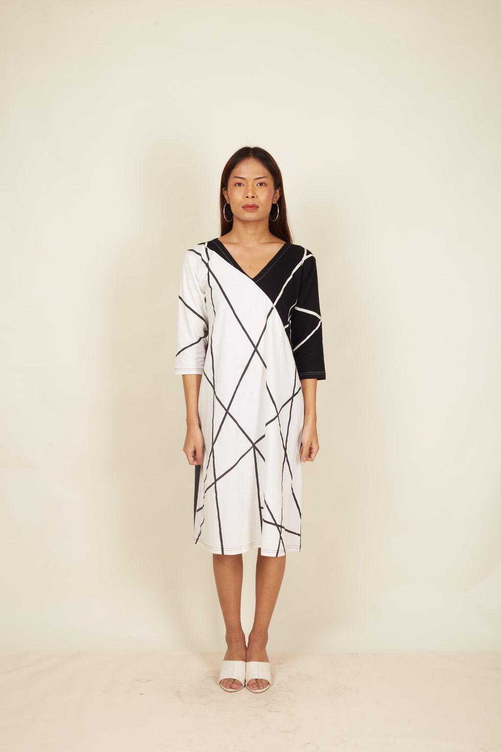 Crossroads Friction Mono Contrast Strike Kurta Set (Set of 3)