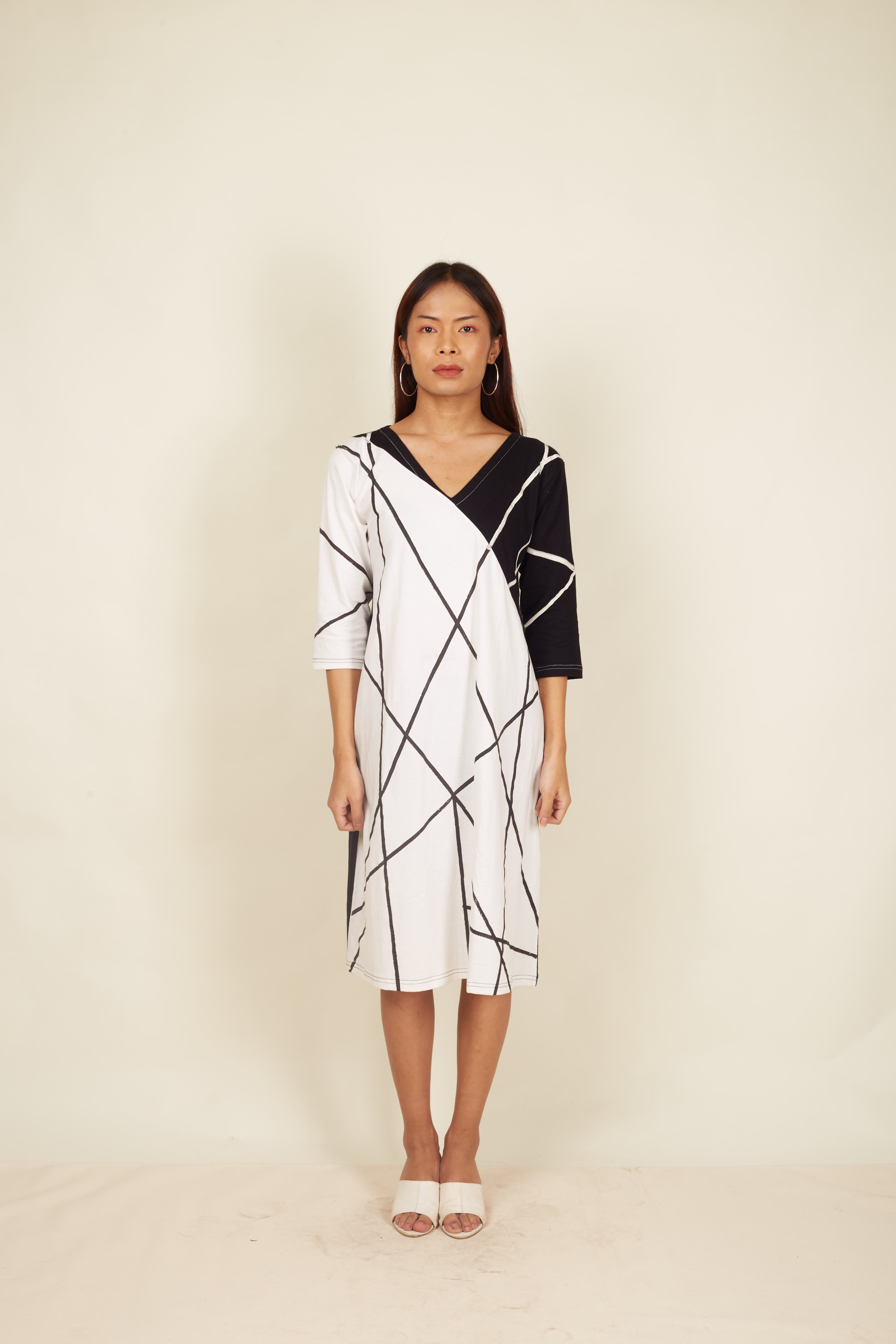 Crossroads Friction Mono Contrast Strike Kurta Set (Set of 3)