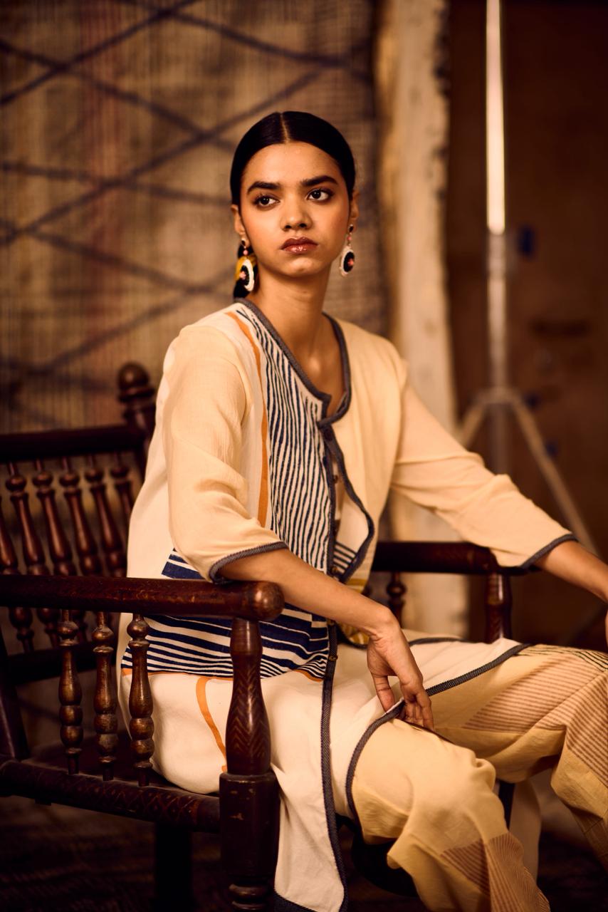 Sequence High Low Kurta and Pants with Slip (Set of 3)