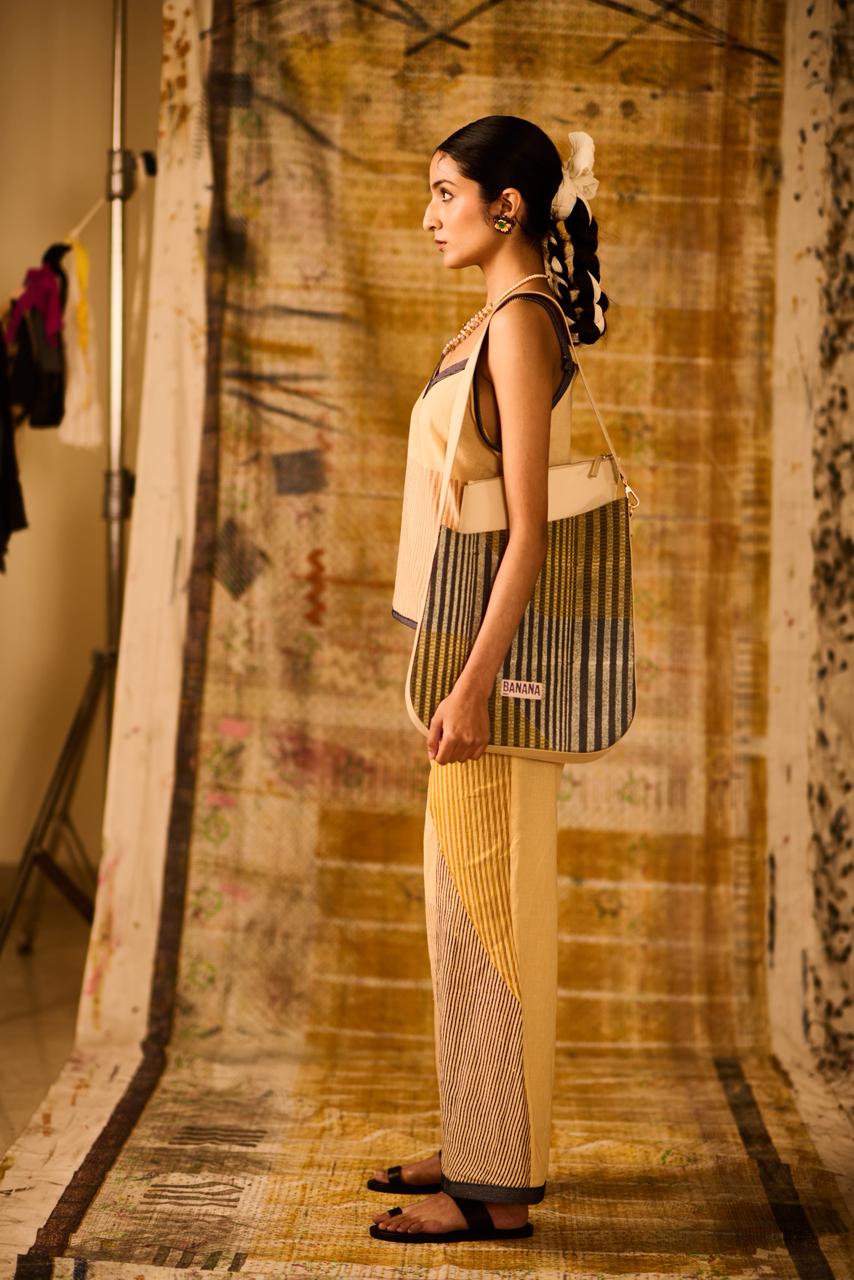 Sequence Motion Coordinate with Denim Edges (Set of 2)