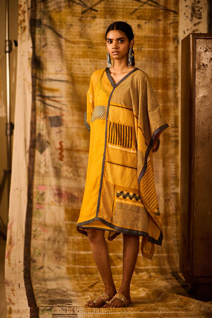 Sequence Pulse Kaftan with Slip (Set of 2)