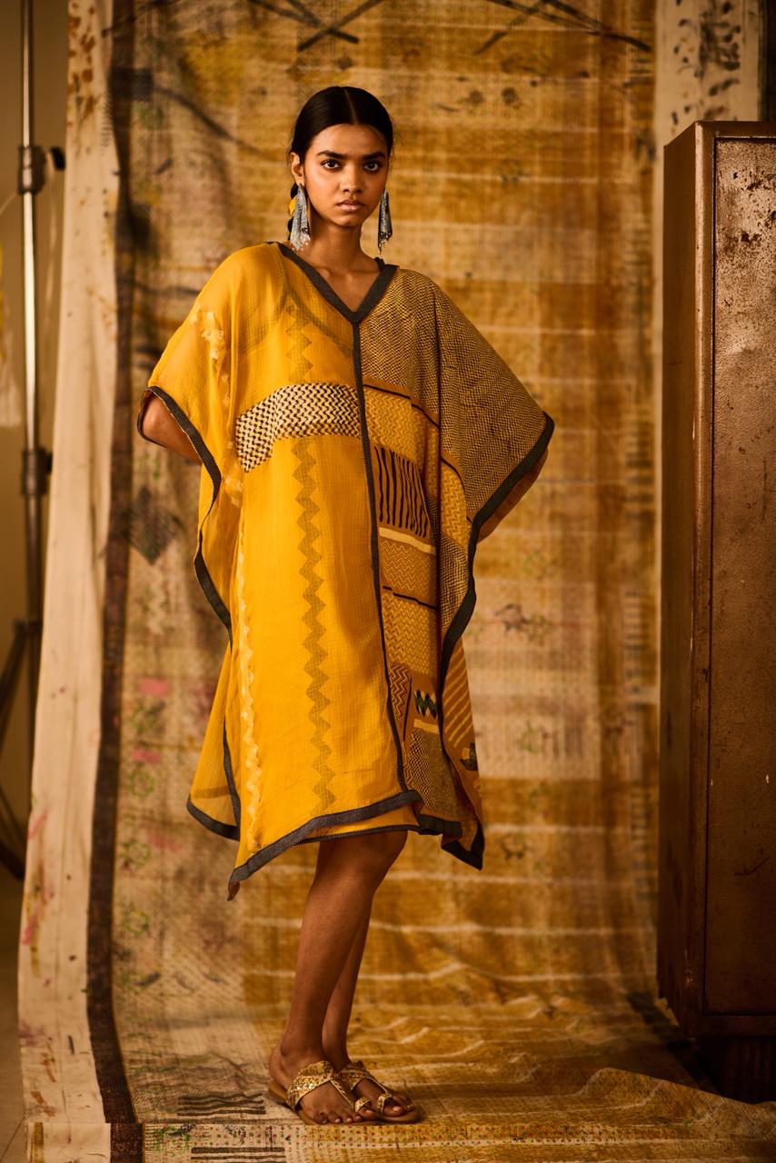 Sequence Pulse Kaftan with Slip (Set of 2)