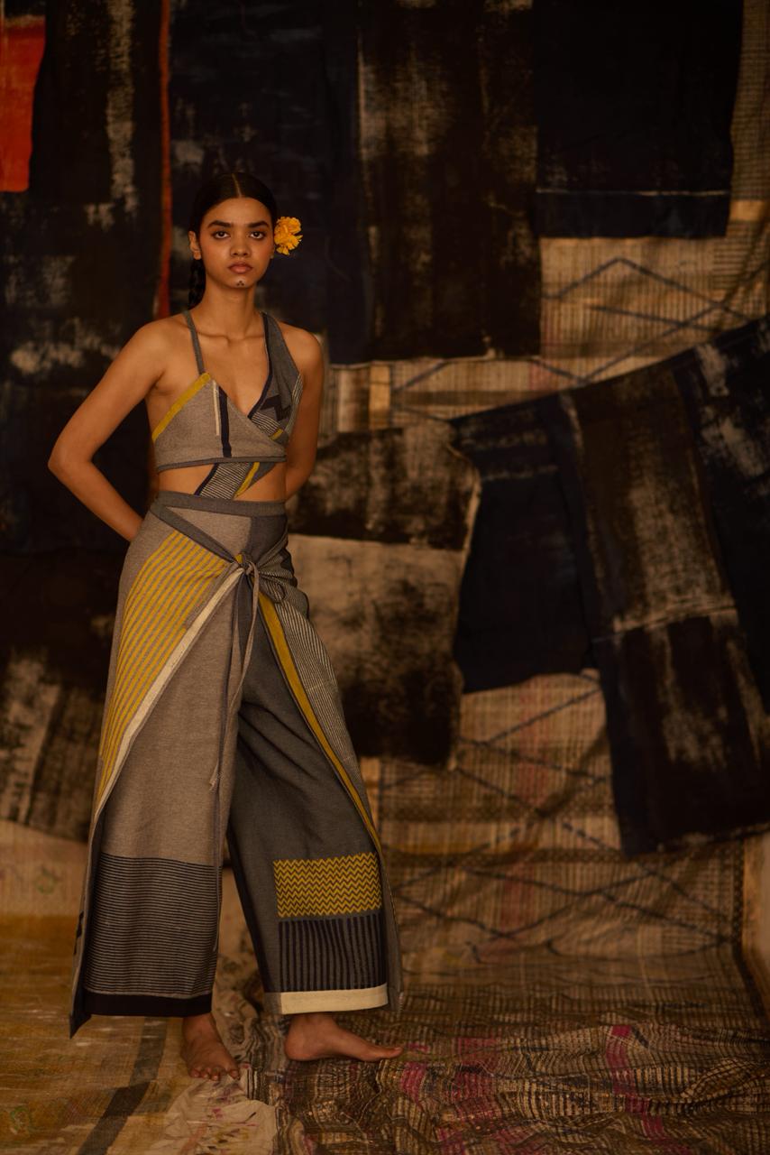 Sequence wrapped Coordinate Top and Pants (Set of 2)