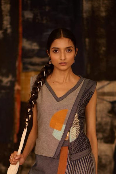 Sequence Asymmetric Contiuum Denim Zipper Top