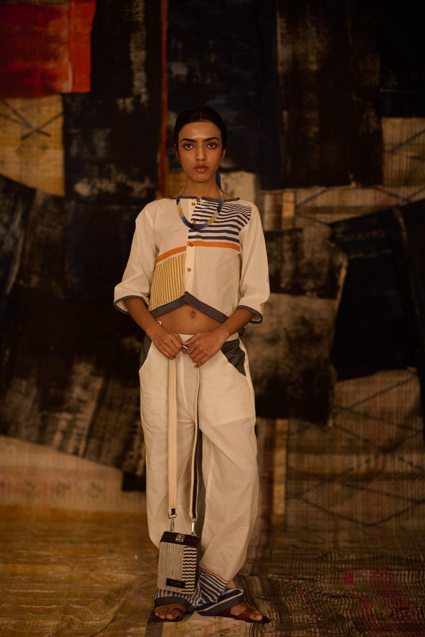 BANANA labs X VYAKTI  | Parcel - Sequence