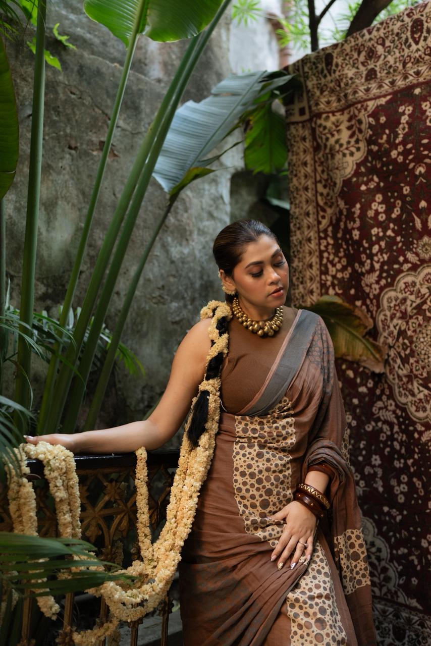 Crater Bronze Saree