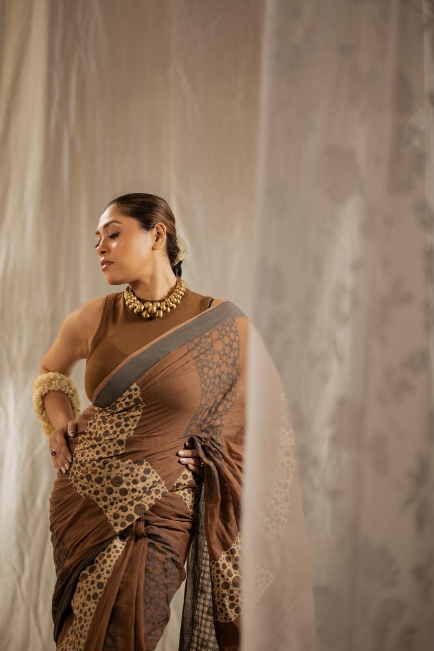 Crater Bronze Saree