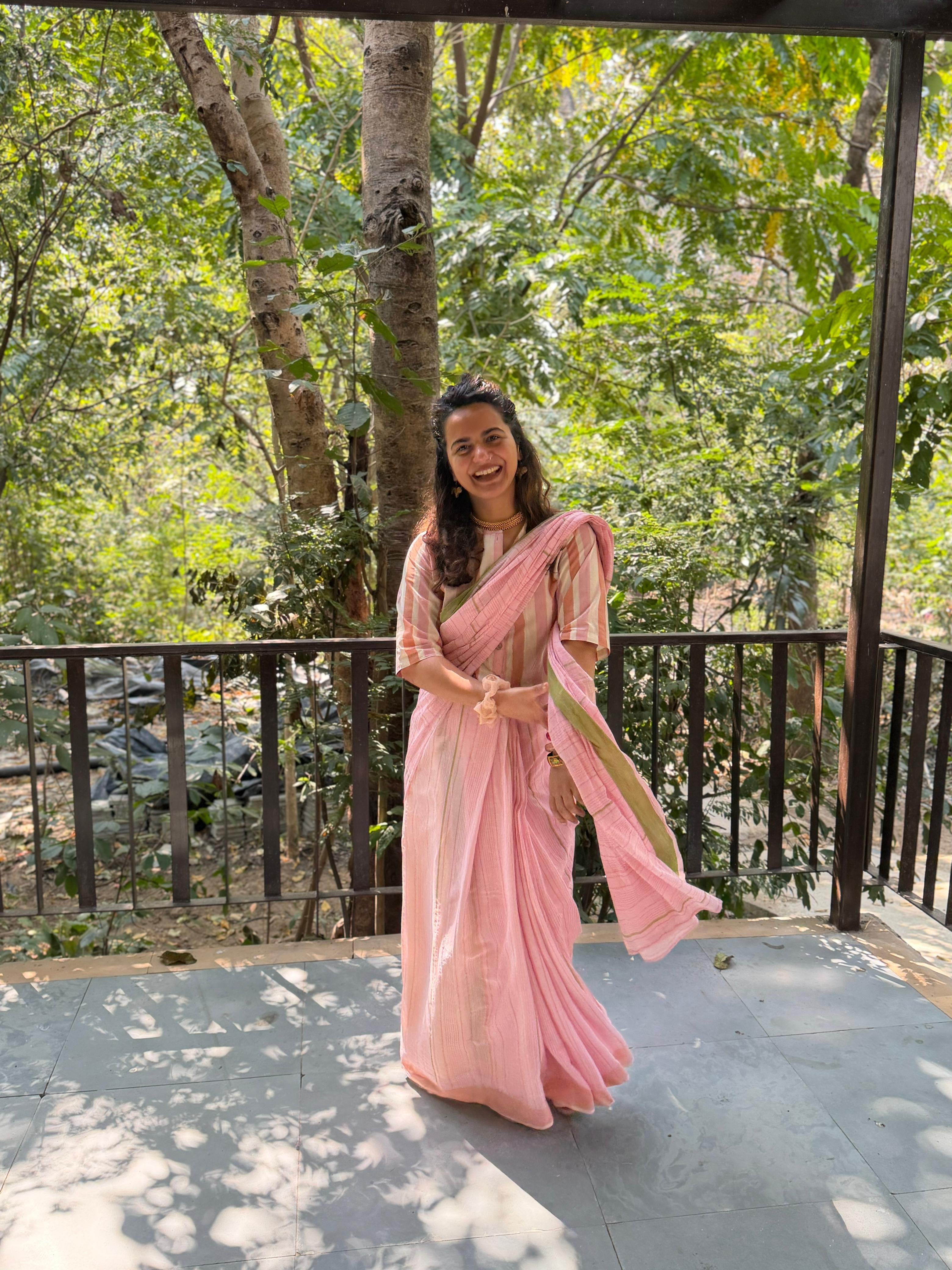 BANANA Clove Amrai's pick Powder Pink Saree