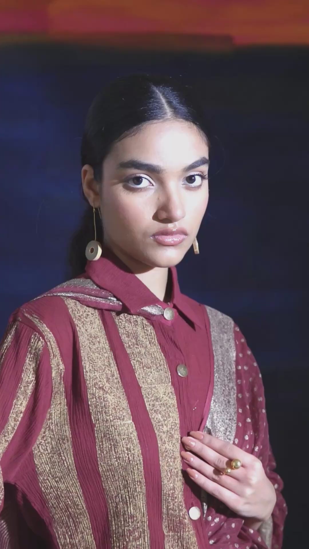 Illume Rift Maroon Collar Blouse