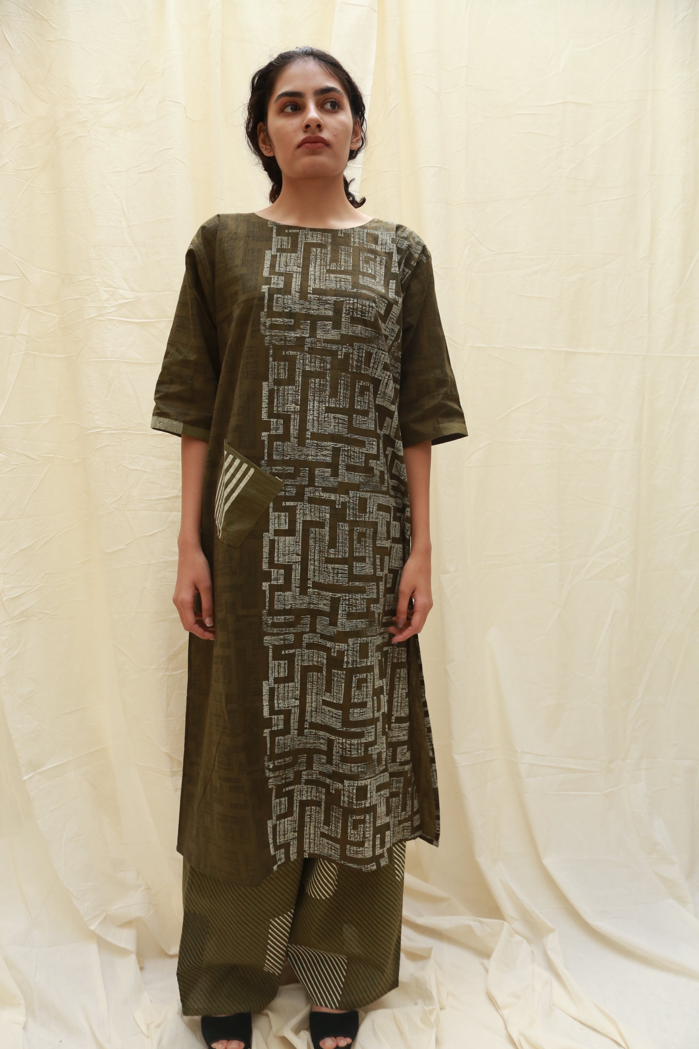 Maze Olive Kurta