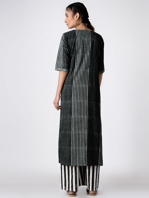 Macro Black Kurta