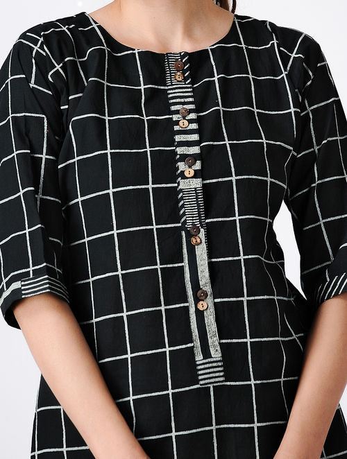 Grid Black Kurta