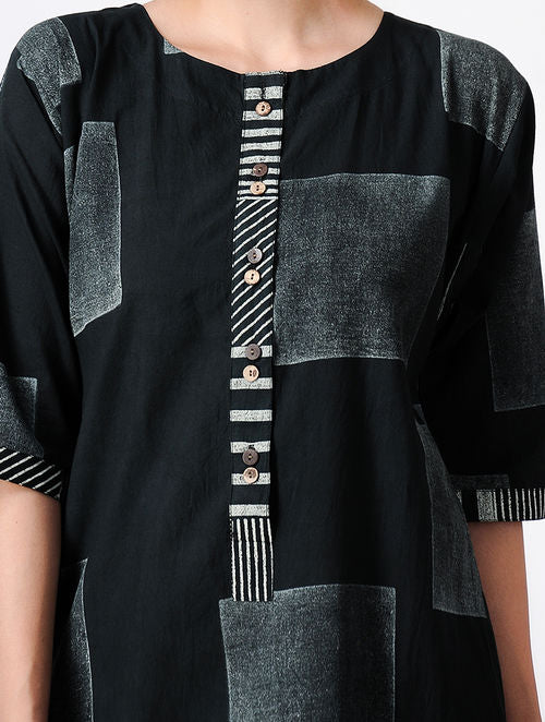 Space Boxy Black Kurta