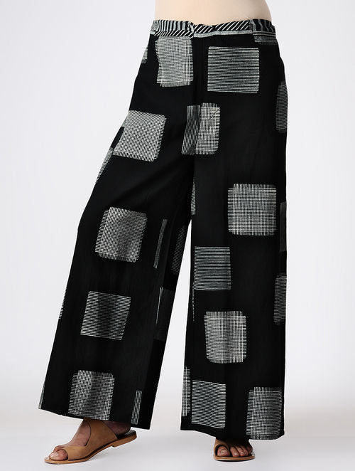 Space Crossed Black Palazzo