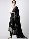 Patch Black Dupatta - BANANA labs