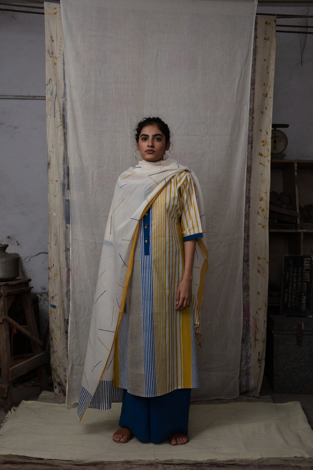 Sprinkles White Dupatta