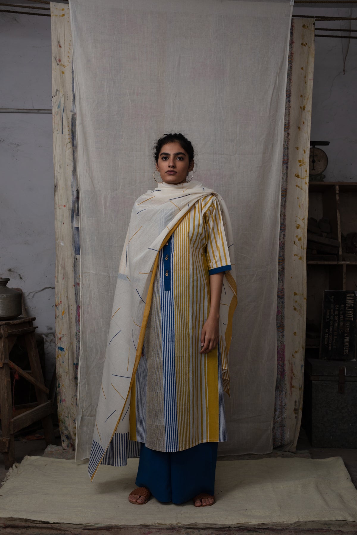 Sprinkles White Dupatta