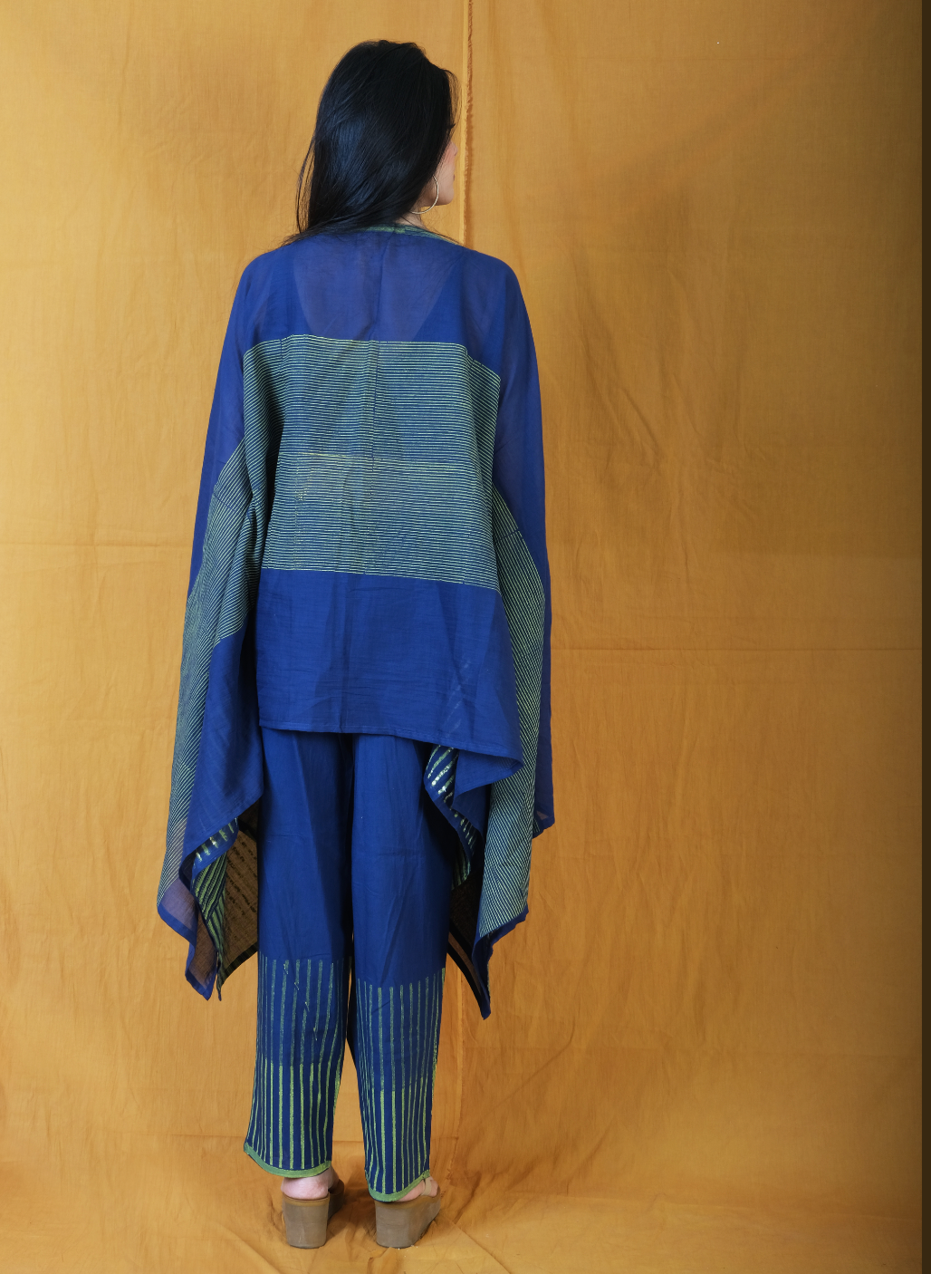 Navy Wind Piano Kaftan