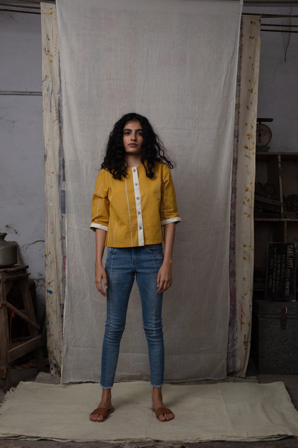 Hint Mustard Top