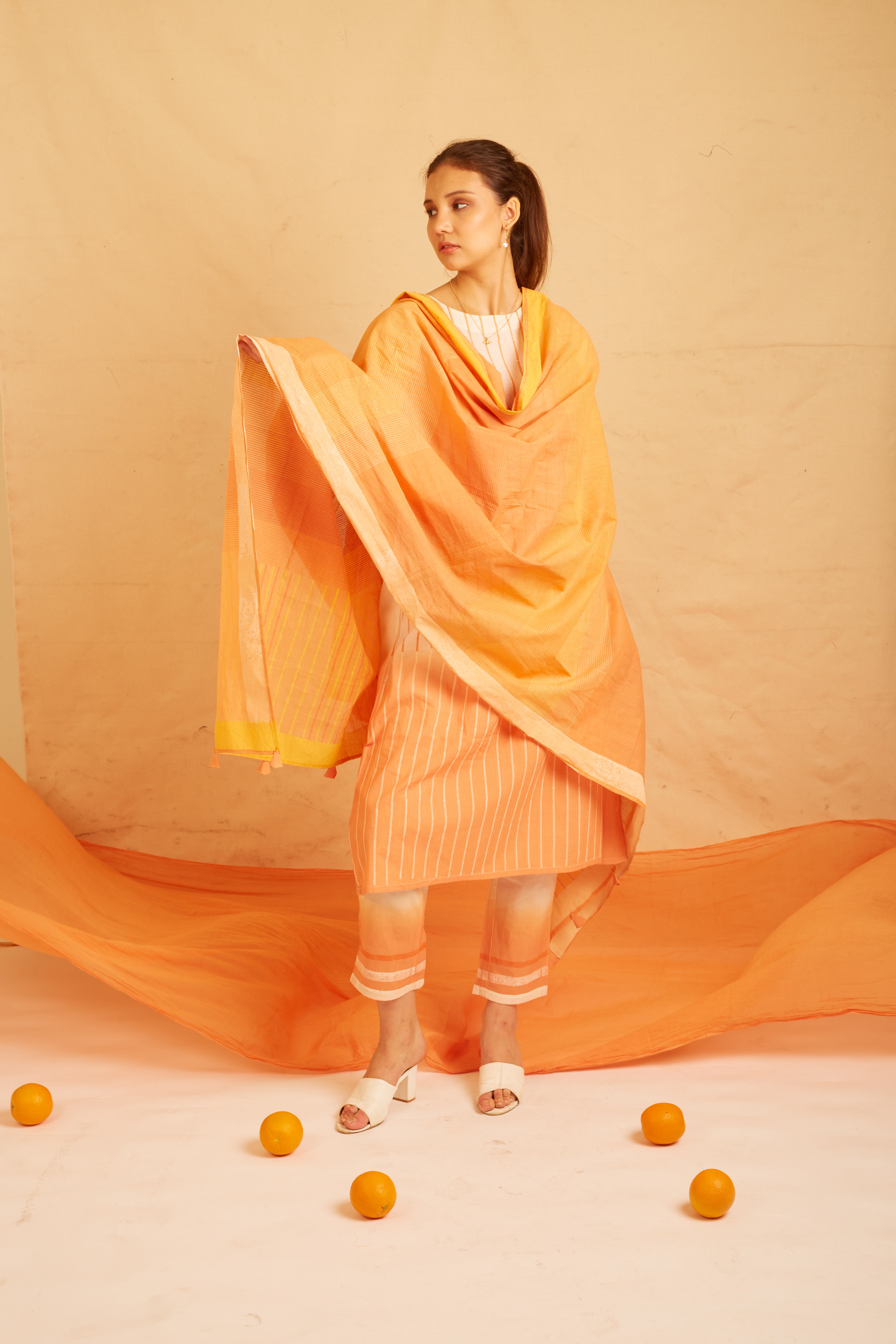 BANANA Carrot Kurta Set