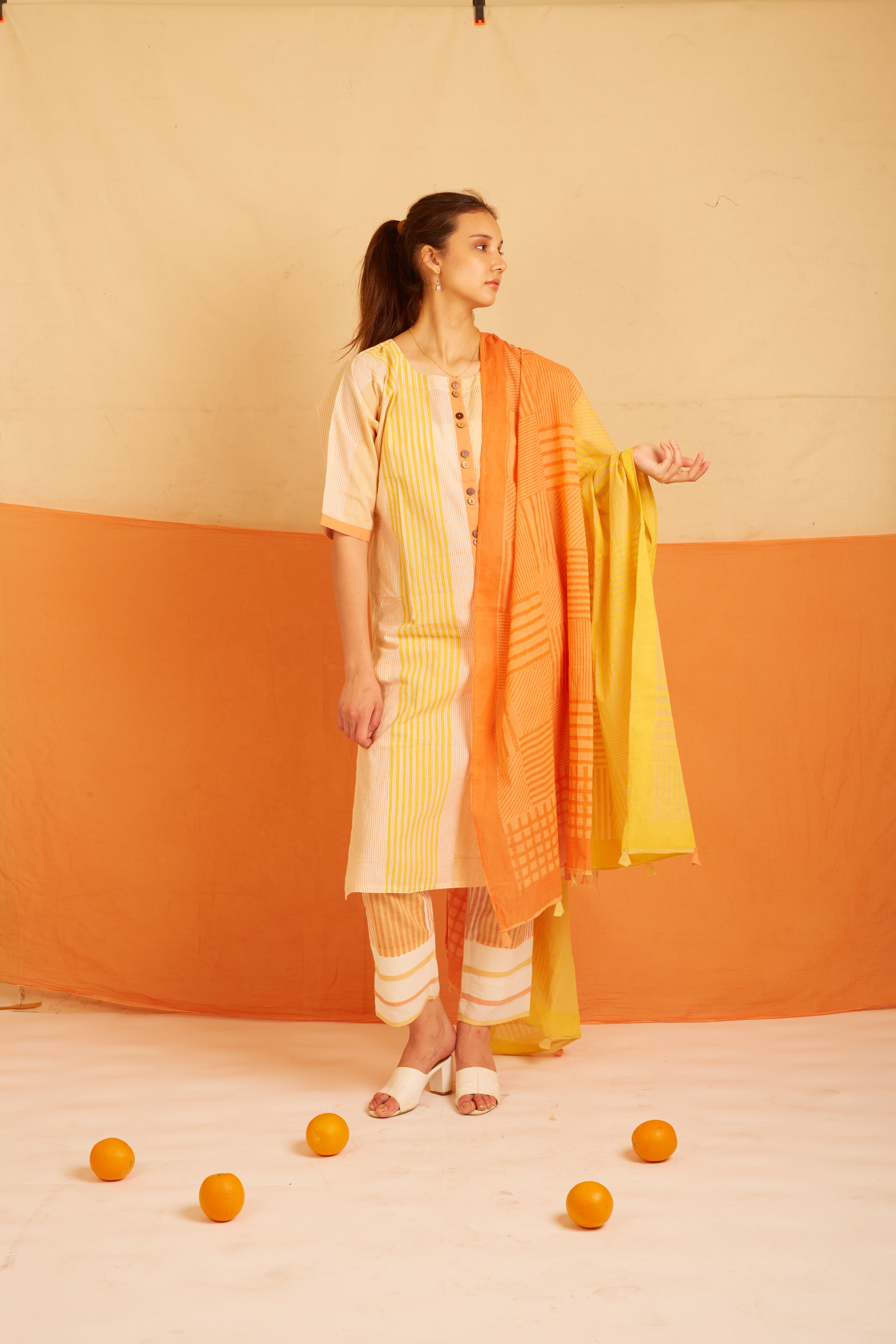 BANANA Apricot Kurta Set